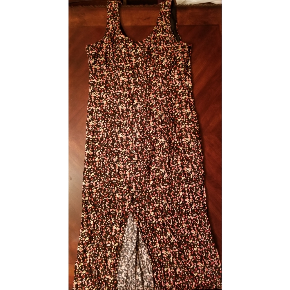 Floral print Sleeveless Maxi Dress w/ Front Split